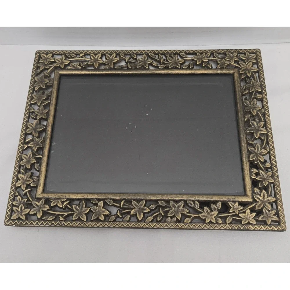 Vintage Ornate Gold Metal Picture Frame 5x7 Floral Filigree Hollywood Regency